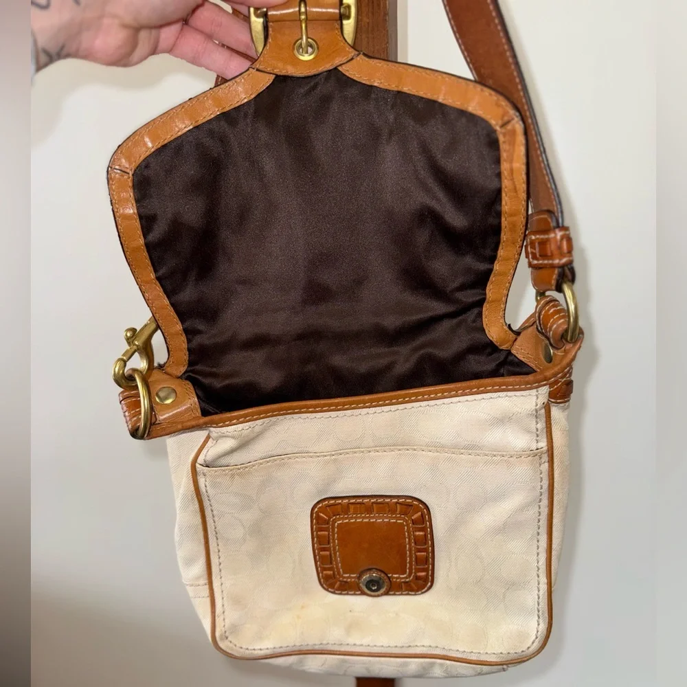 Coach Vintage Bleecker Signature Jacquard Flap Bag - Picture 2 of 9